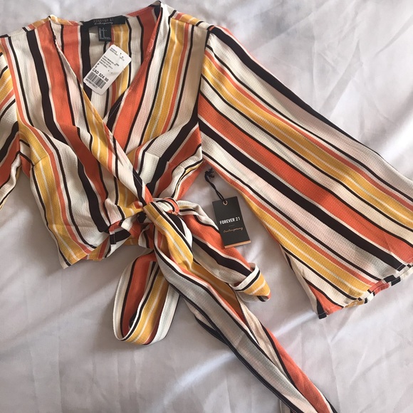 Forever 21 Striped Wrap Top BNWT - Picture 3 of 7